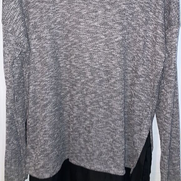 Attention sweater  - Picture 8 of 9